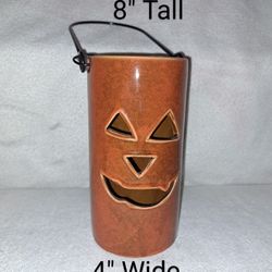 Jack-O-Lantern Halloween Ceramic Luminaire With Handle In Brand New Excellent Condition Unused (There Are No Chips Or Cracks)