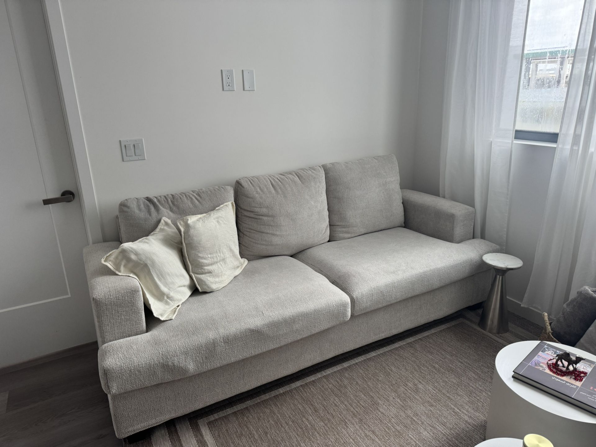 Sofa Off White
