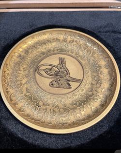 Handmade Turkish plate with gold/platinum gilding
