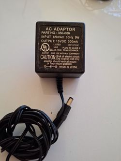 AC Adaptor Part No. 350-086 15VDC 300mA