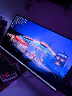 Samsung 32” odyssey G80SD