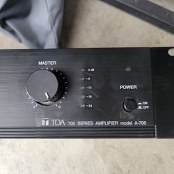 TOA 700 Series Amplifier 