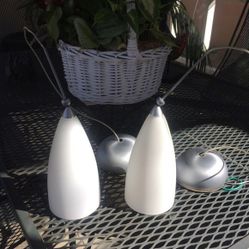 2 Light Pendants