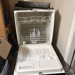 GE Dishwasher, Black