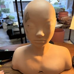 BURMAX Lisa Cosmetology Mannequin Head with Strap – Great for Practice or Display