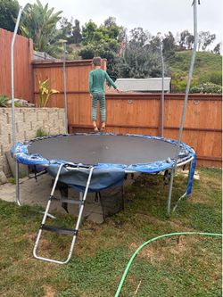 Trampoline