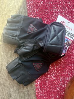 Gamuzzi fingerless gloves. Black. new
