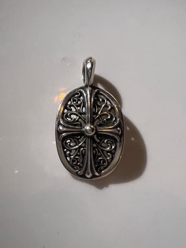Chrome Hearts Oval Pendant