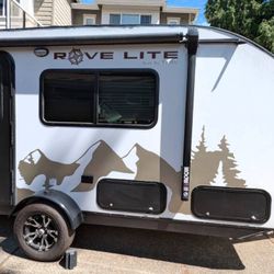 NEW! 2022 Rove Lite 14FD Travel Trailer, modern and lightweight!