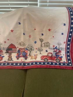 4th ofJuly tablecloth.