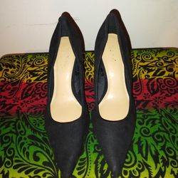 Black High Heel Shoes 