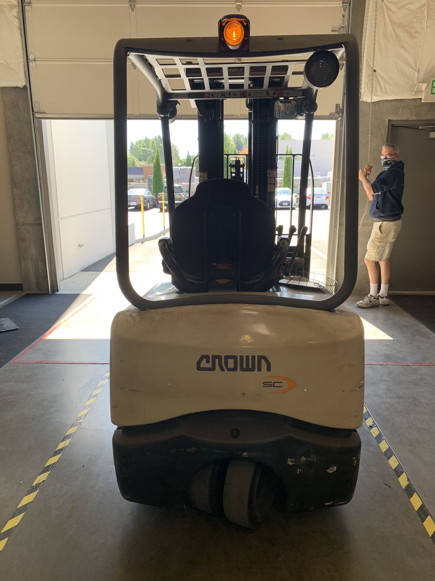 Crown electric Forklift SC-5200