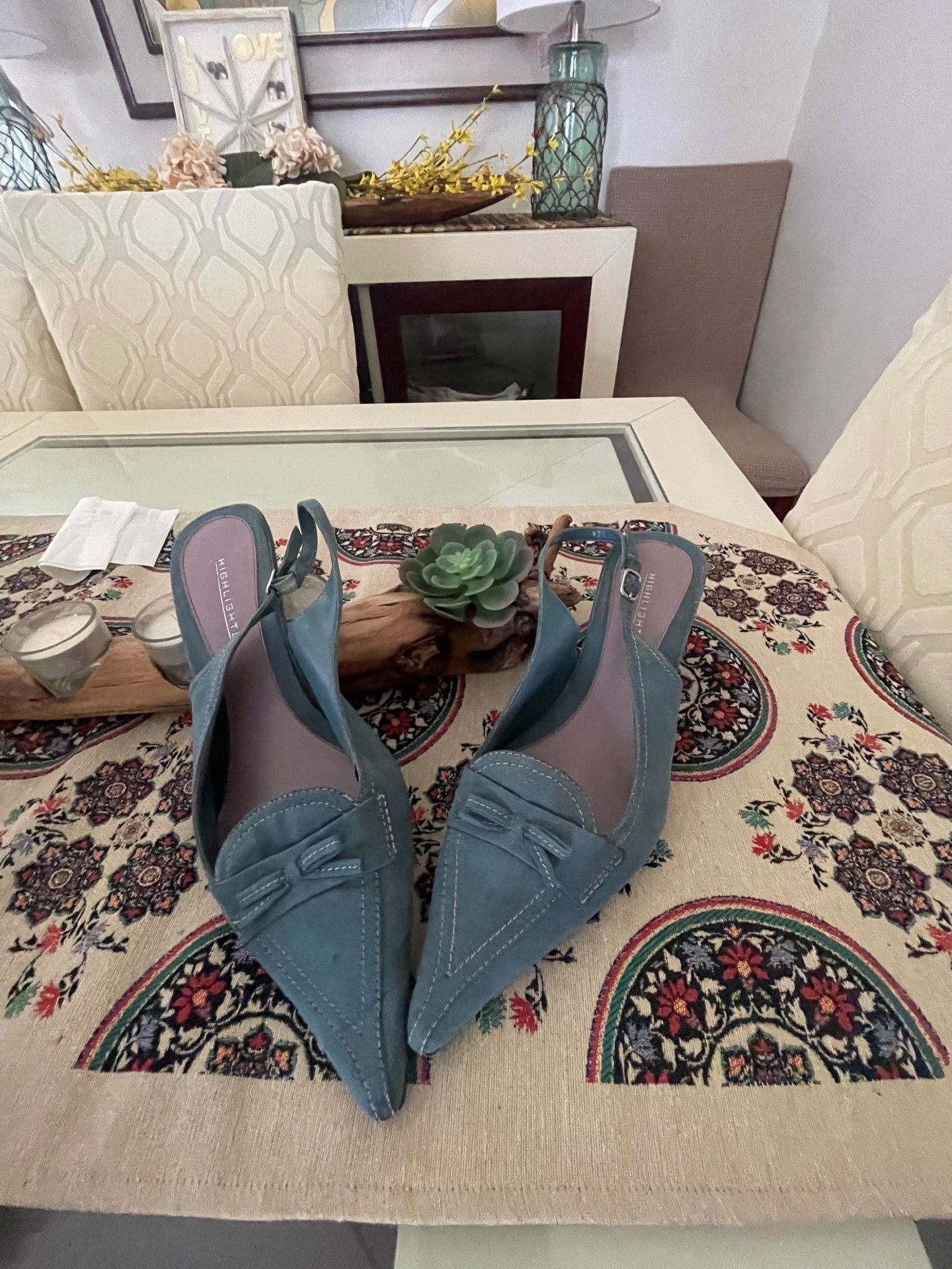 Women’s shoes