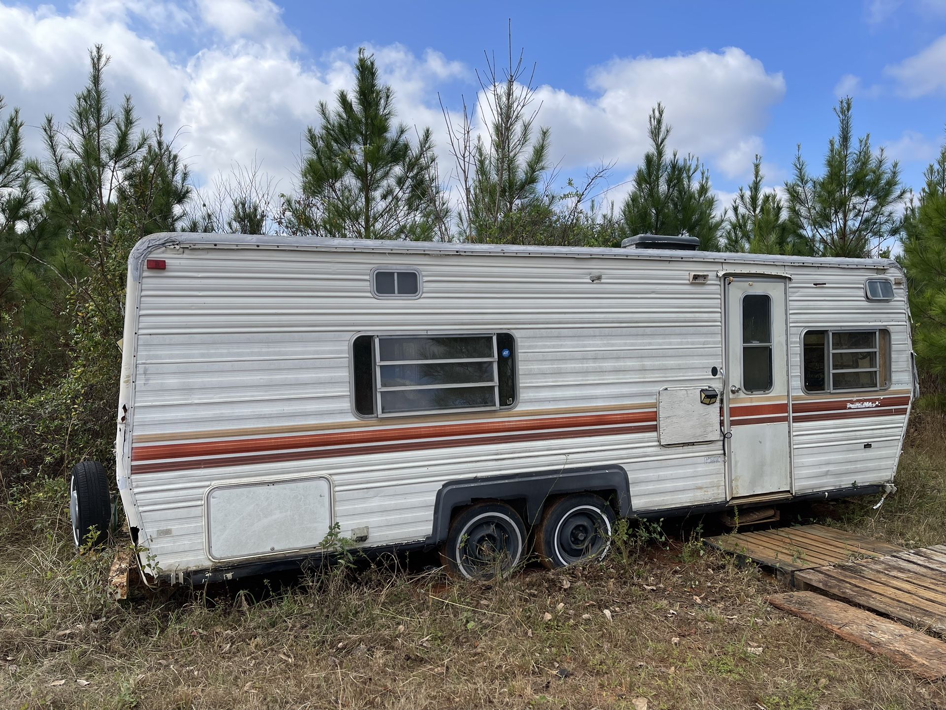 Camper - RV - Trailer - 24 Foot for Sale in Alpharetta, GA - OfferUp