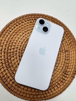 🔥 Unbeatable Prices on iPhone 15 – Only $1 Down, Starting at $449! 🚀