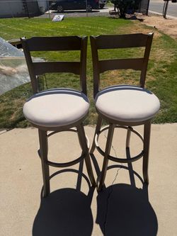 Set of 2 Swivel Bar Stools with Back