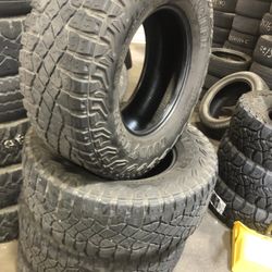 325/65/18 Goodyear Used Set 35/1250/18