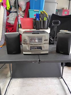 Audiovox stereo