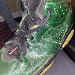 Champagne Jordan 6s