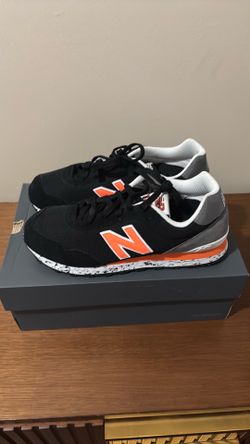 Men shoe size 10 new balance new never worn