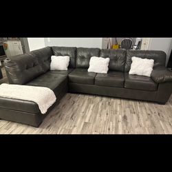 Gray sectional sofa FREE Delivery 