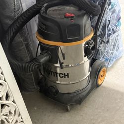 Bostich Wet/Dry vacuum