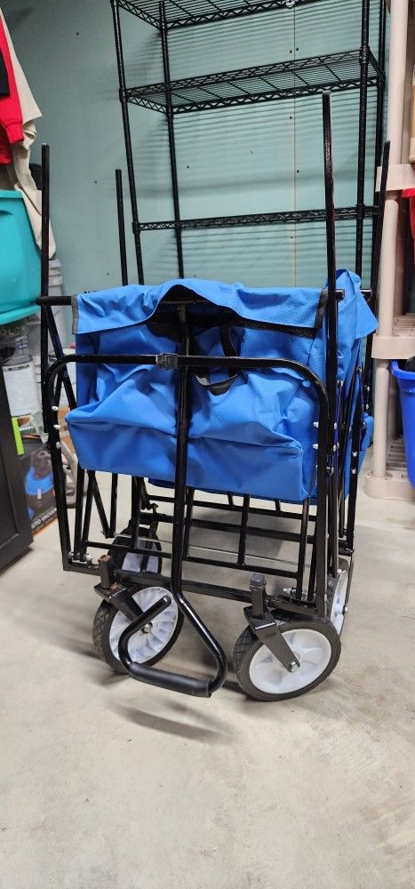 Blue Wagon With Binni Top Snd Storage