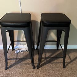 HD Designs Harper Swivel Stool (2 Stools)