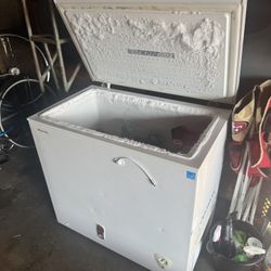 Hisense Deep Freezer