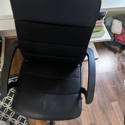 Office Chair With Wheels Black (delivery Available )