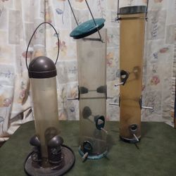 BIRD Feeders..B2 G 1 free