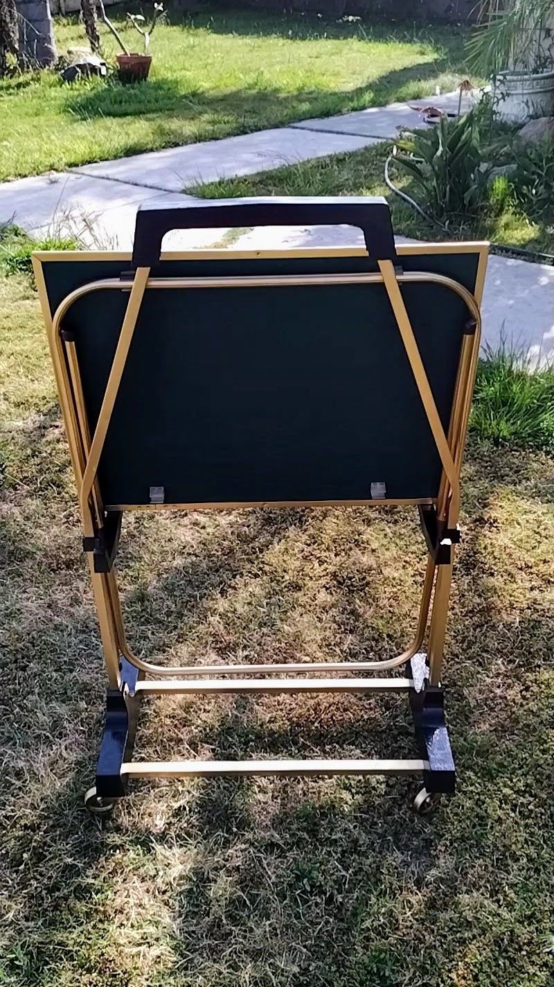 Vintage Metal Black And Gold Tv Trays Set Of 4 With Stand — Art Deco