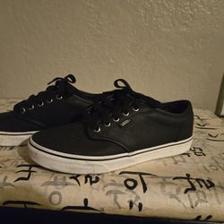 Vans Chukka Low Men's Size 10