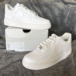 Woman’s Nike Air Force 1 Sneakers