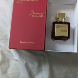  Maison Francis Kurkdjian Baccarat Rouge 540 Extrait de Parfum (70ml / 9.4 fl.oz)