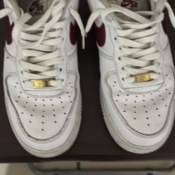 Nike Air Force 1s 30$ 8.5