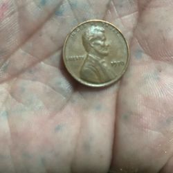 USA LINCOLN MEMORIAL WITH RARE ERROR PENNY- BEST OFFER