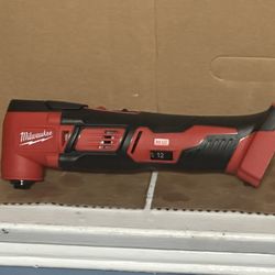 New M18 Milwaukee Multi Tool Only 