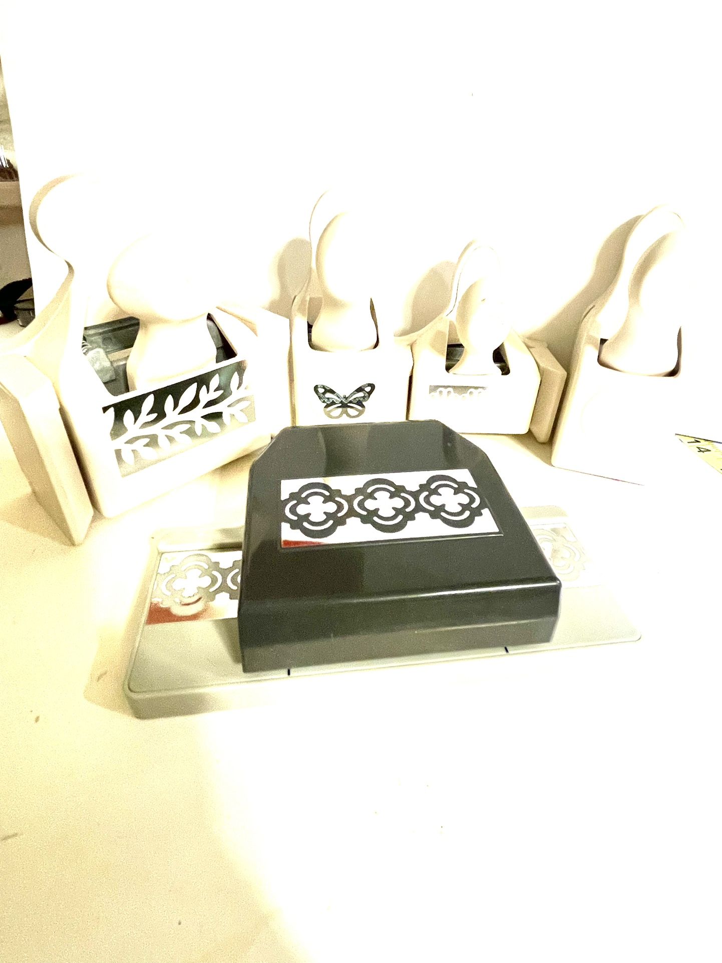 5 Scrapbooking Craft Punchers