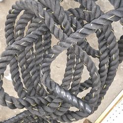 BATTLE ROPE &10LB M.BALL FOR SALE!!! 