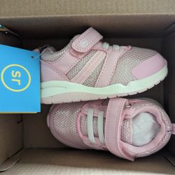 NEW Stride Rite Shoes Size 5M