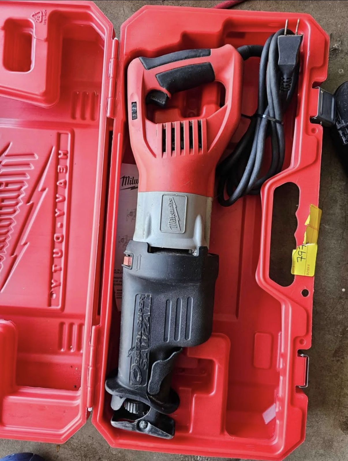 Milwaukee Corded SawZaw And Carry Case 