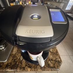 Keurig Coffee Maker And Frothing Machine