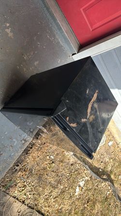 Mini fridge (black)