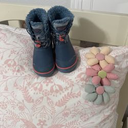 Keen Waterproof Boots 