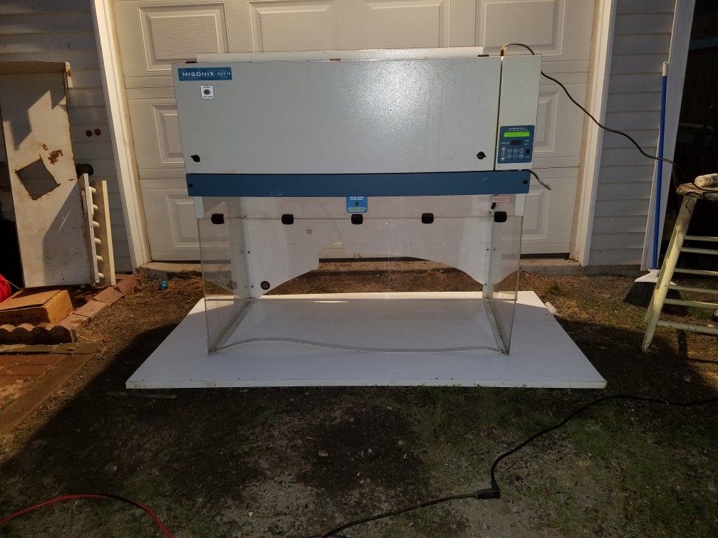 Misonix Aura 54 Ductless Fume Hood
