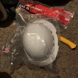 Milwaukee Helmet