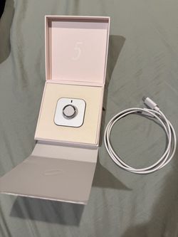 Oura ring 5 silver, size 9, new with charger!