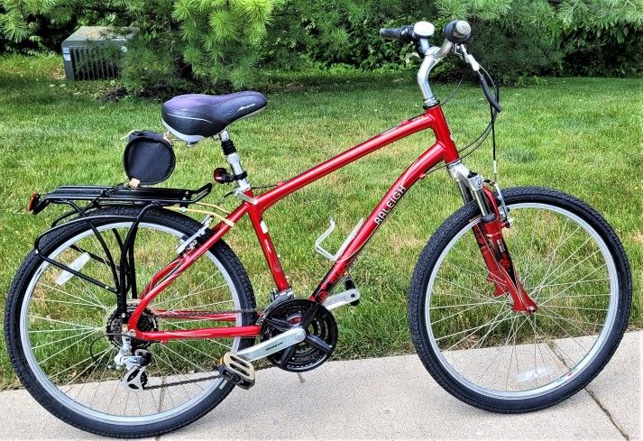 Raleigh Venture 3.0 Mountain Bike