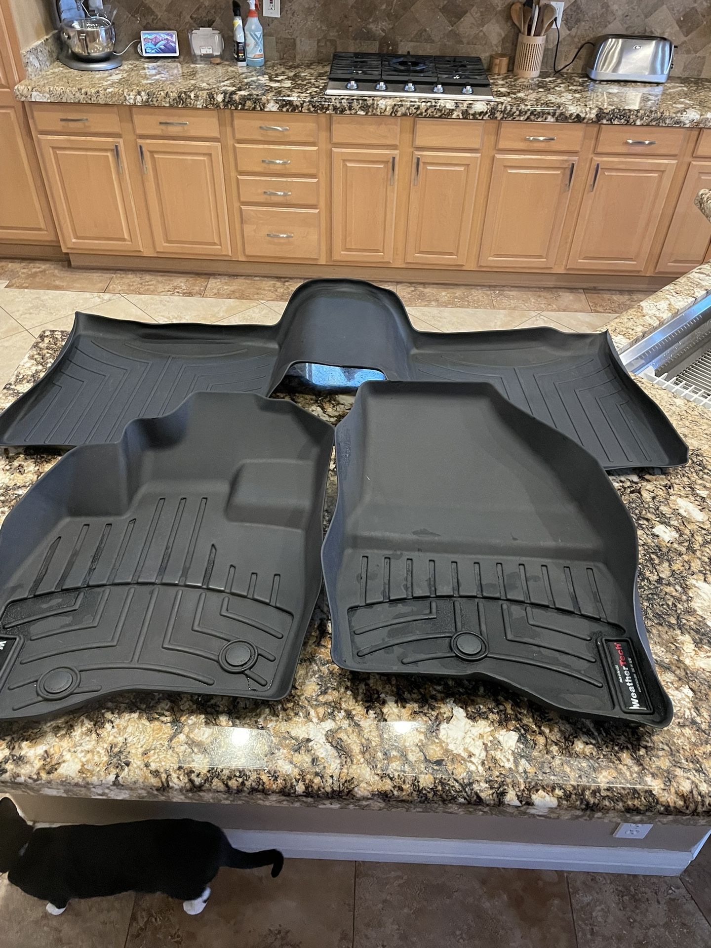 Weathertech Laser Cut Floor mats Ford Explorer 2017/2018/2019 for Sale